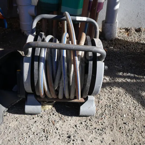 Hose reel