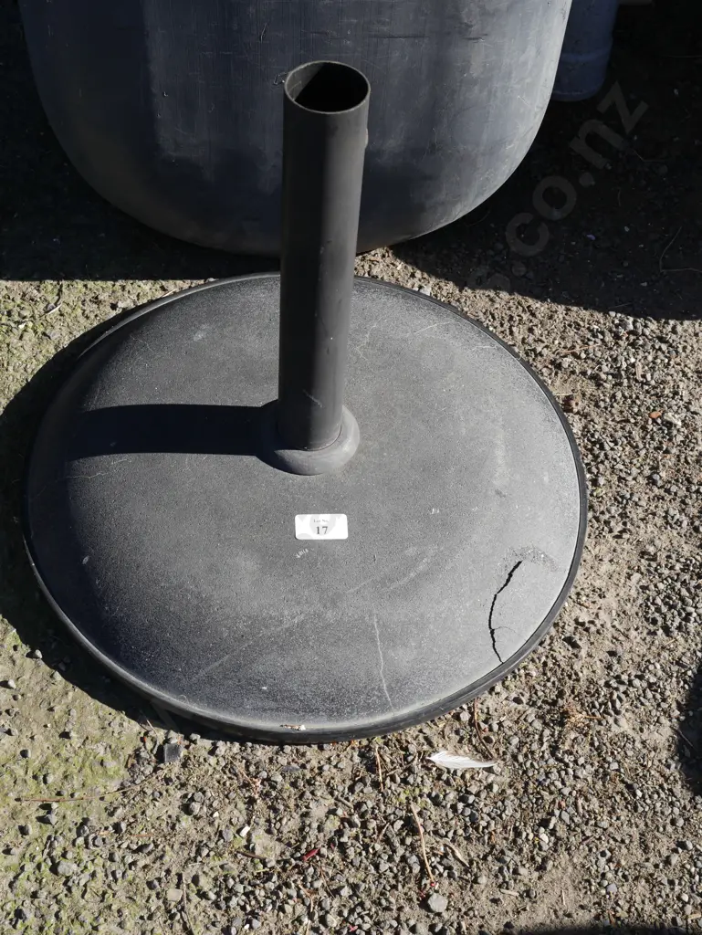 Umbrella stand Image 1++