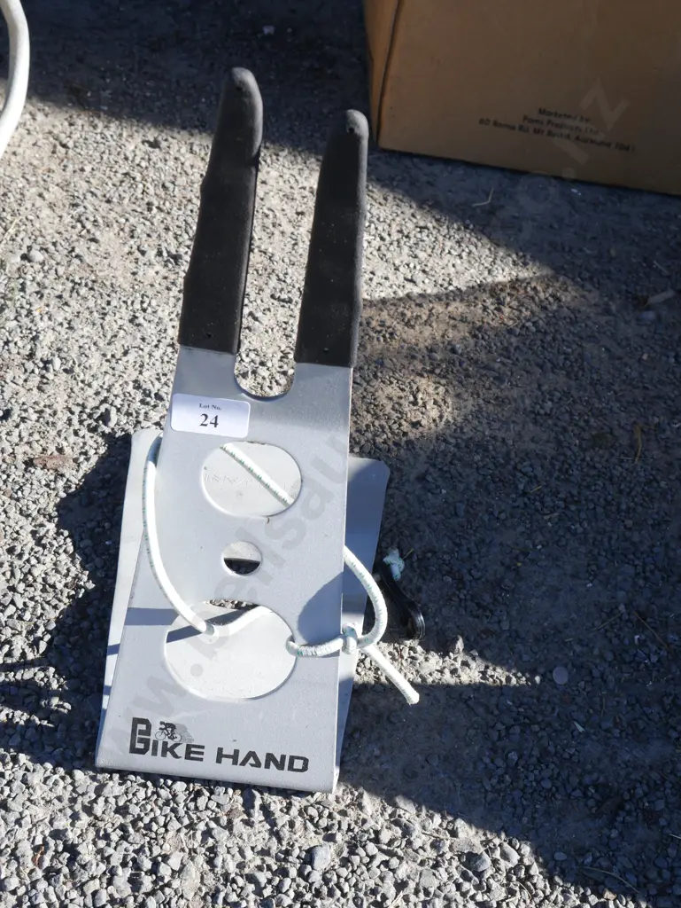 Bike stand Image 1++