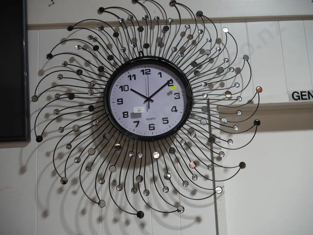 Clock Image 1++
