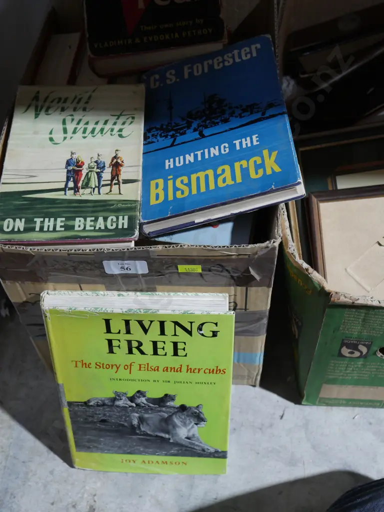Books Image 1++