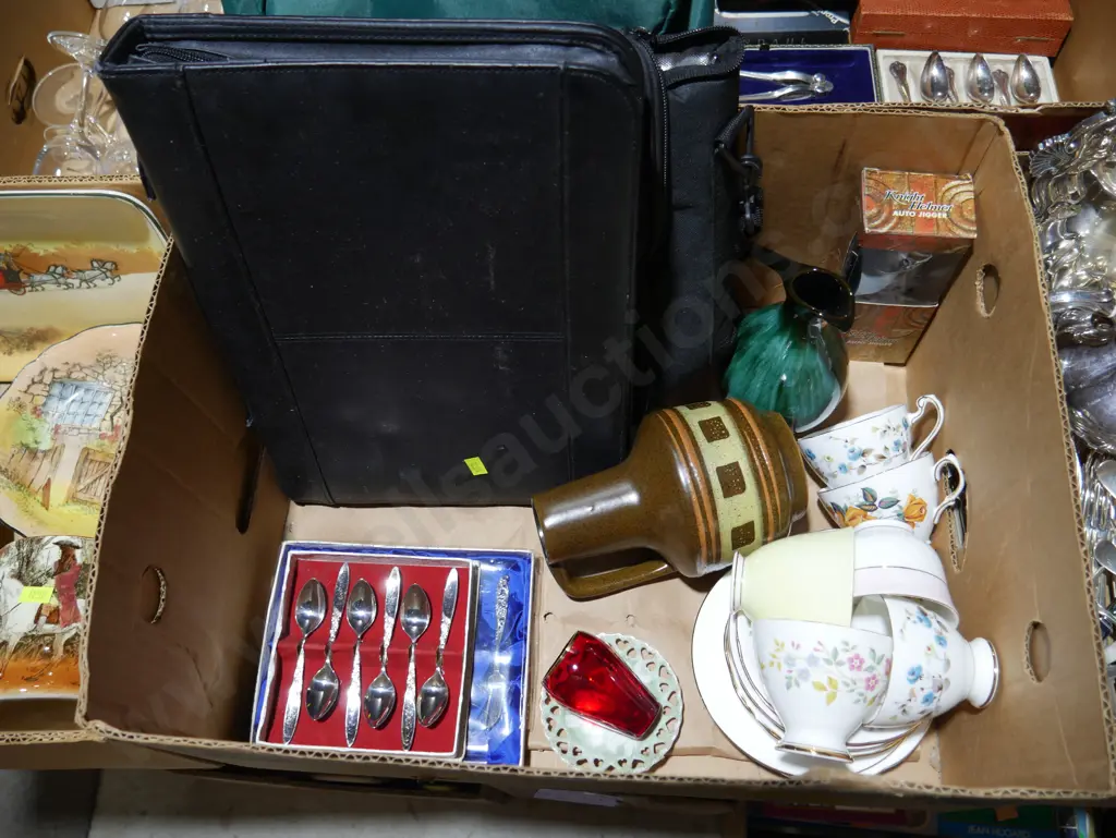 Bags, China, trios etc Image 1++