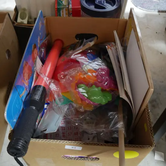 Assorted kids items