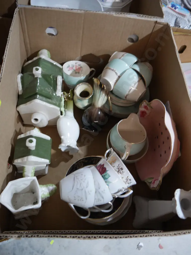 Assorted china Image 1++