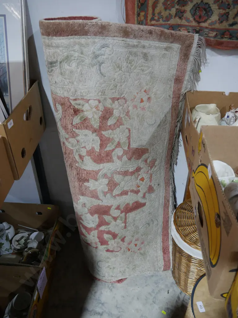Floor rug Image 1++