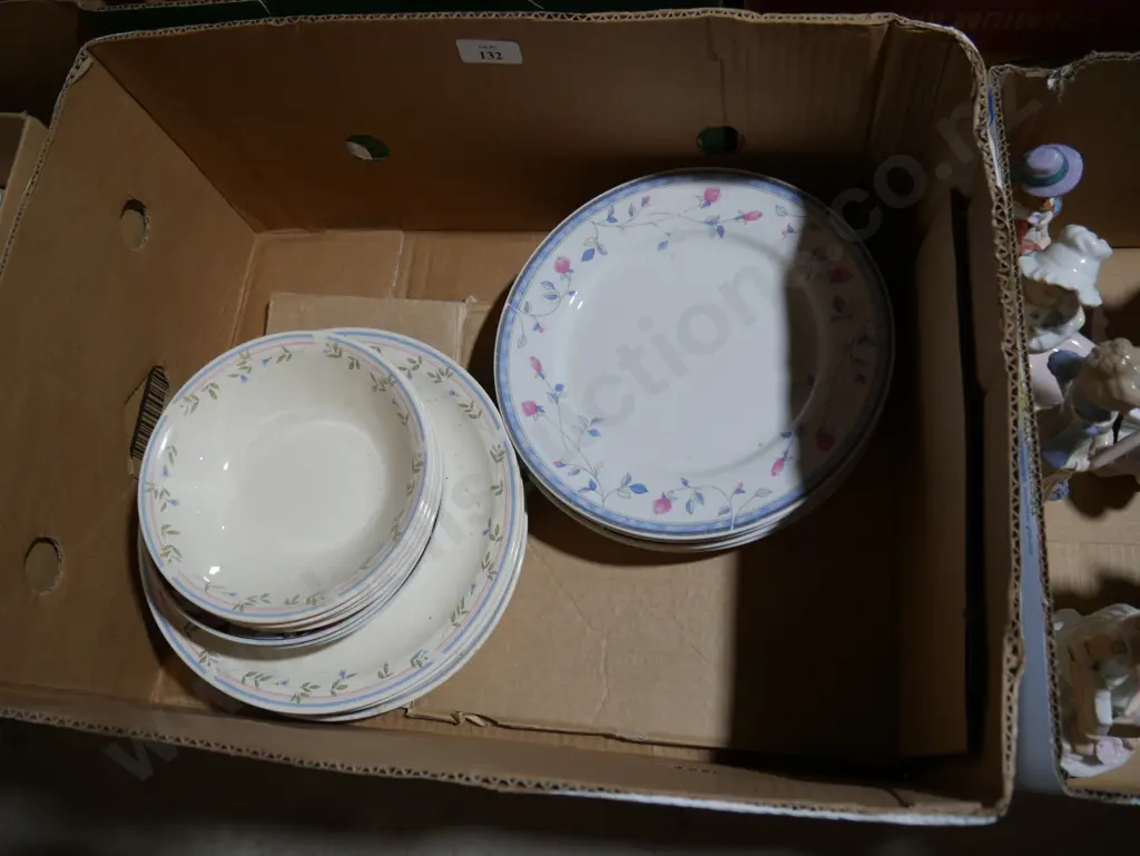 Dinner set Image 1++