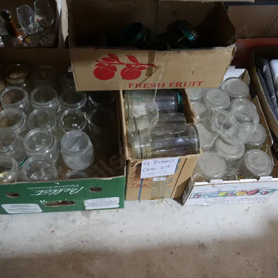 4 boxes of preserving jars