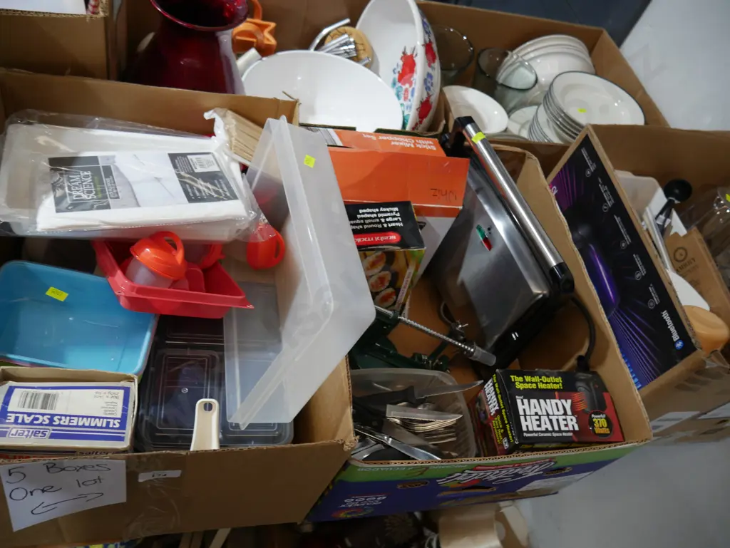 Five boxes of kitchenware etc Image 1++