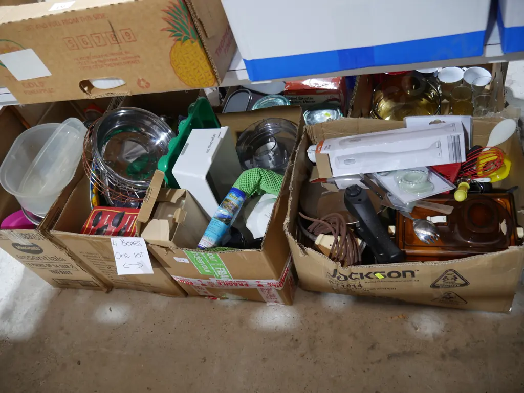 Four boxes of kitchenware etc Image 1++