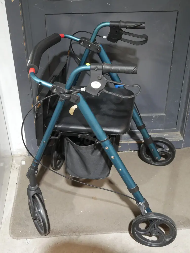 Invalid walker Image 1++