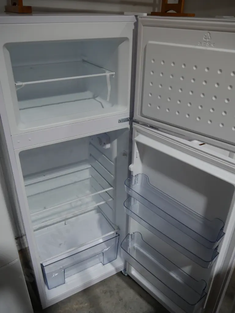 Fridge freezer Image 1++