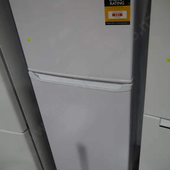 Fridge freezer