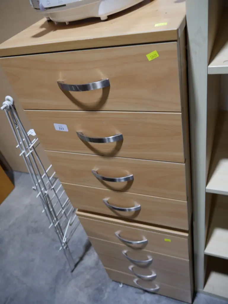 Pair of bedside drawers Image 1++