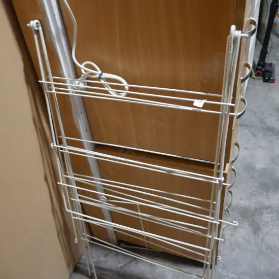 Clothes airer