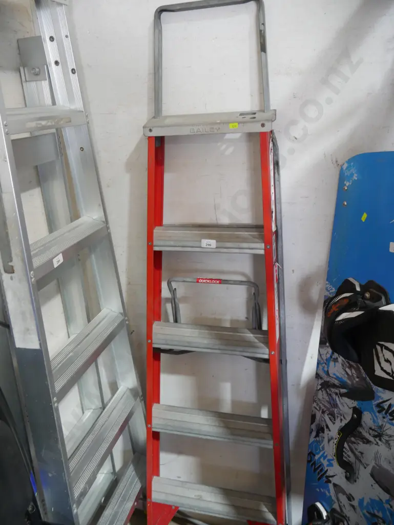 Ladder Image 1++