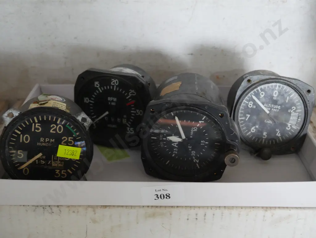 Assorted gauges Image 1++