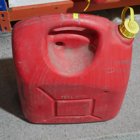 Petrol container