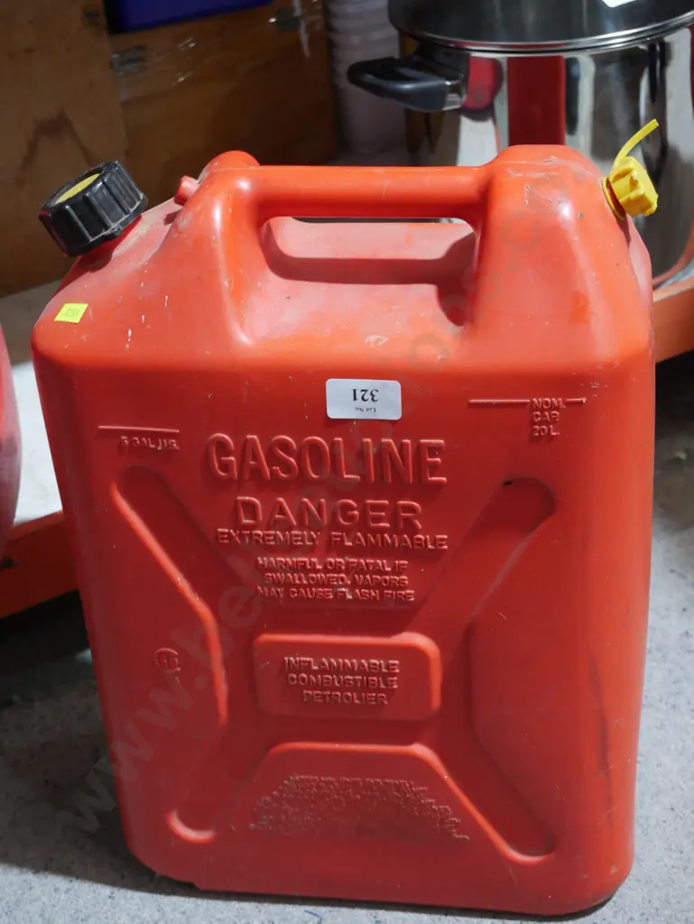 Petrol container Image 1++
