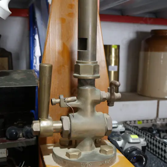 Brass valve