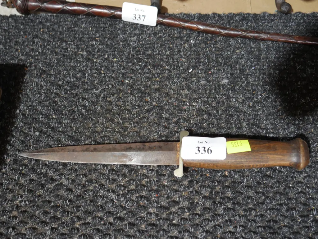 Knife Image 1++
