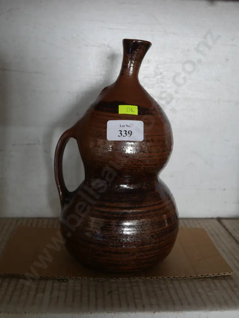 Pottery jug Image 1++