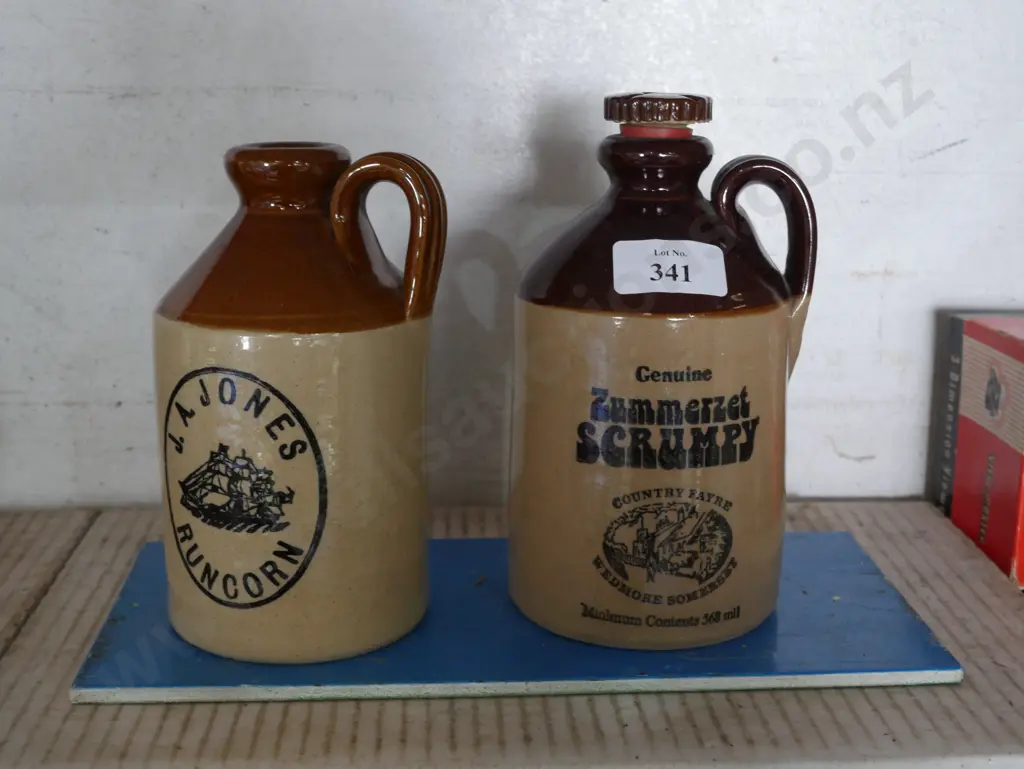 2 stone bottles Image 1++