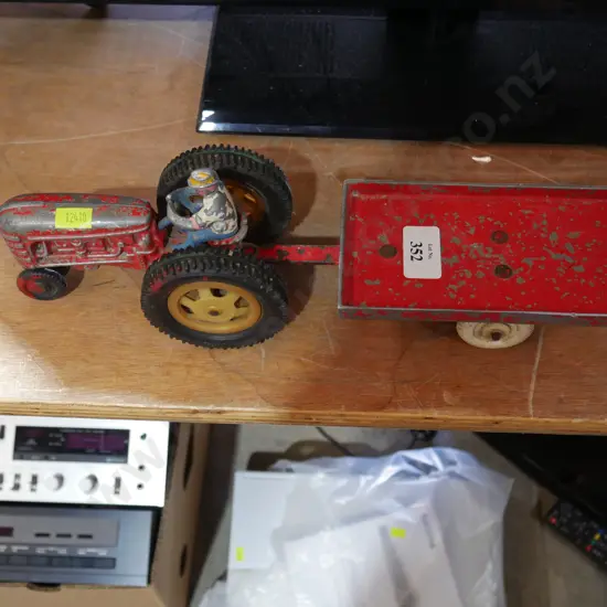 Funho tractor and trailer