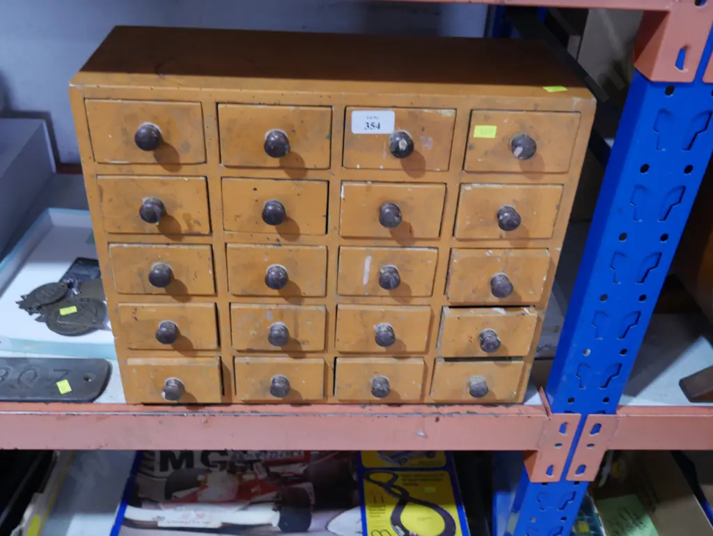 Small wooden storage drawers Image 1++