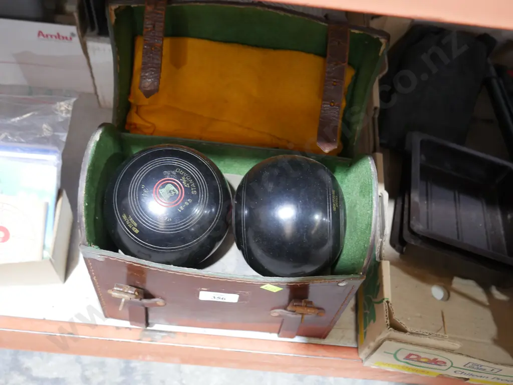 Lawn bowls Image 1++