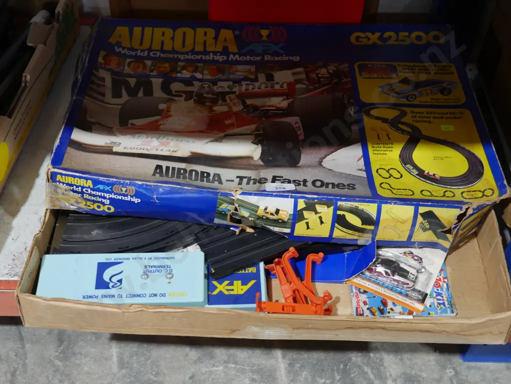Slot car set Image 1++