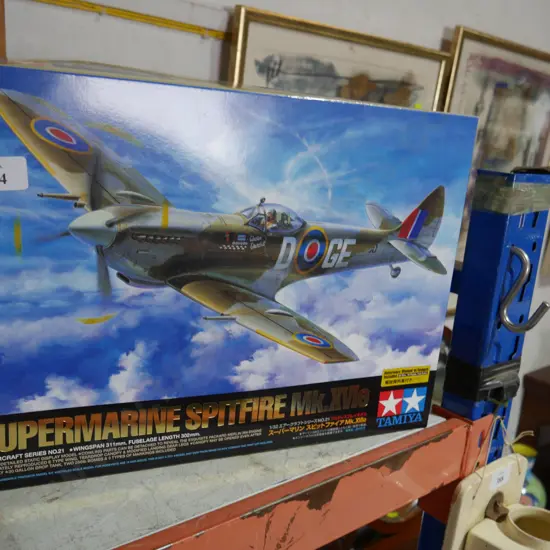 Model Supermarine Spitfire