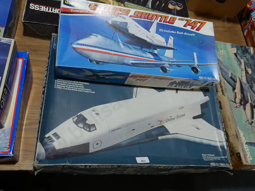 Two kitset model space shuttles Image 1++