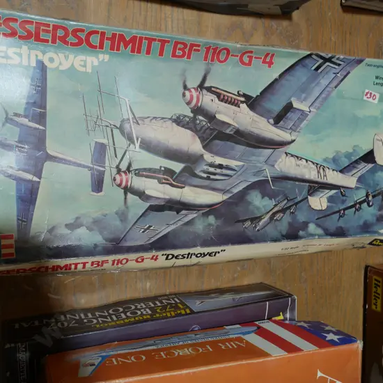 Kitset model