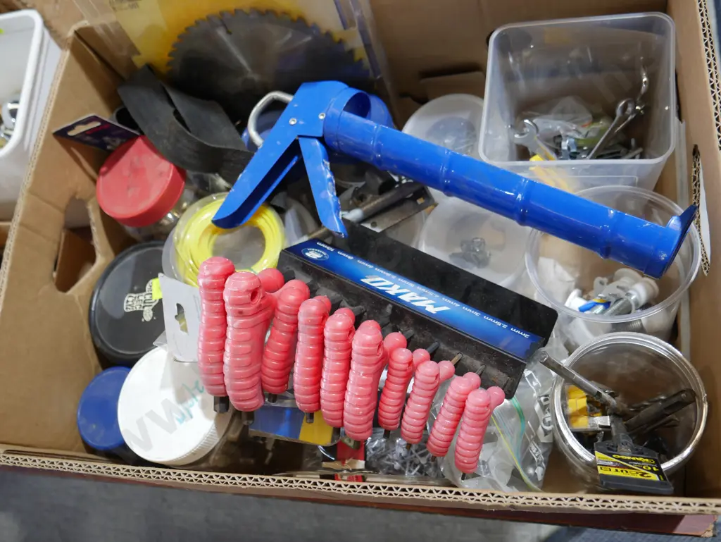 Workshop sundries Image 1++