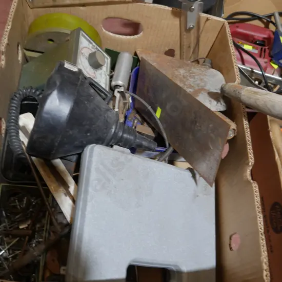 Workshop sundries