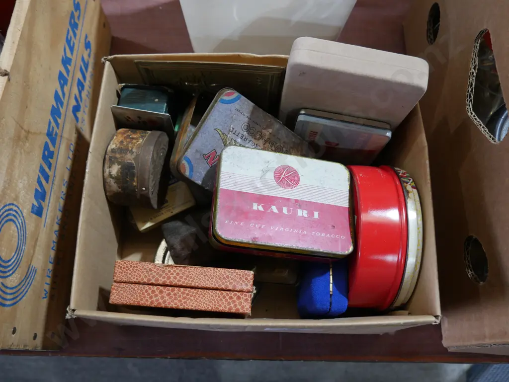 Assorted tins etc Image 1++