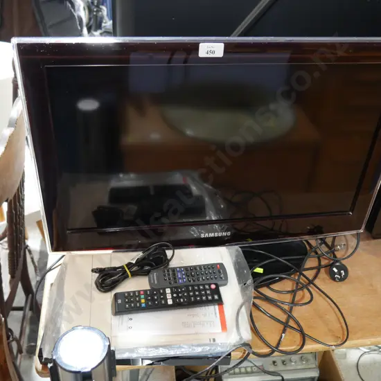 Samsung 26 inch TV and DVD player