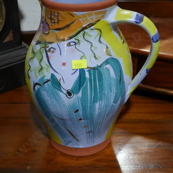 Bardi Ivory pottery jug