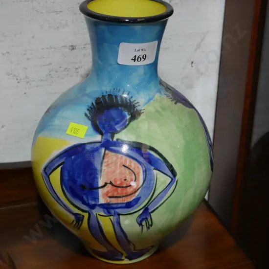 Henderson Dunedin pottery vase