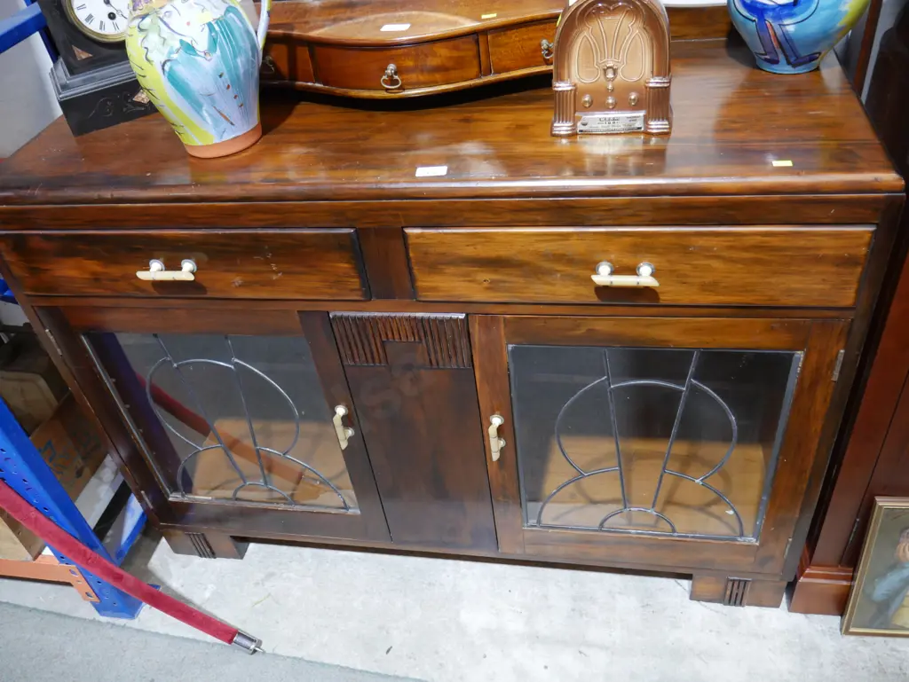 Leadlight window sideboard Image 1++