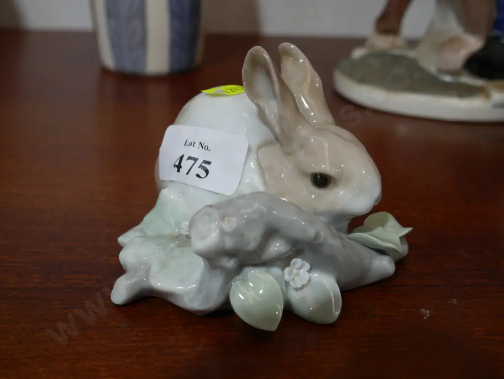 Lladro bunny Image 1++