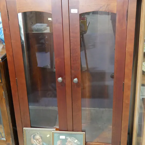 Display cabinet