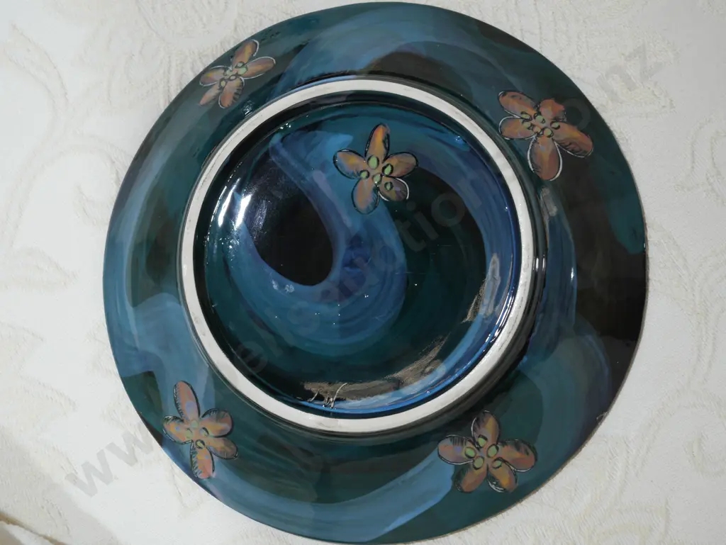 Toni Walker pottery plate Image 1++