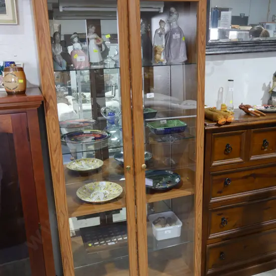 Display cabinet