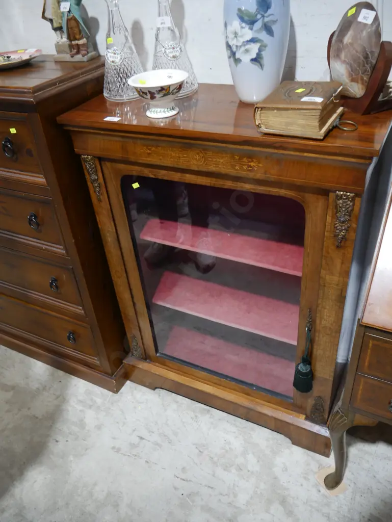 Display cabinet Image 1++