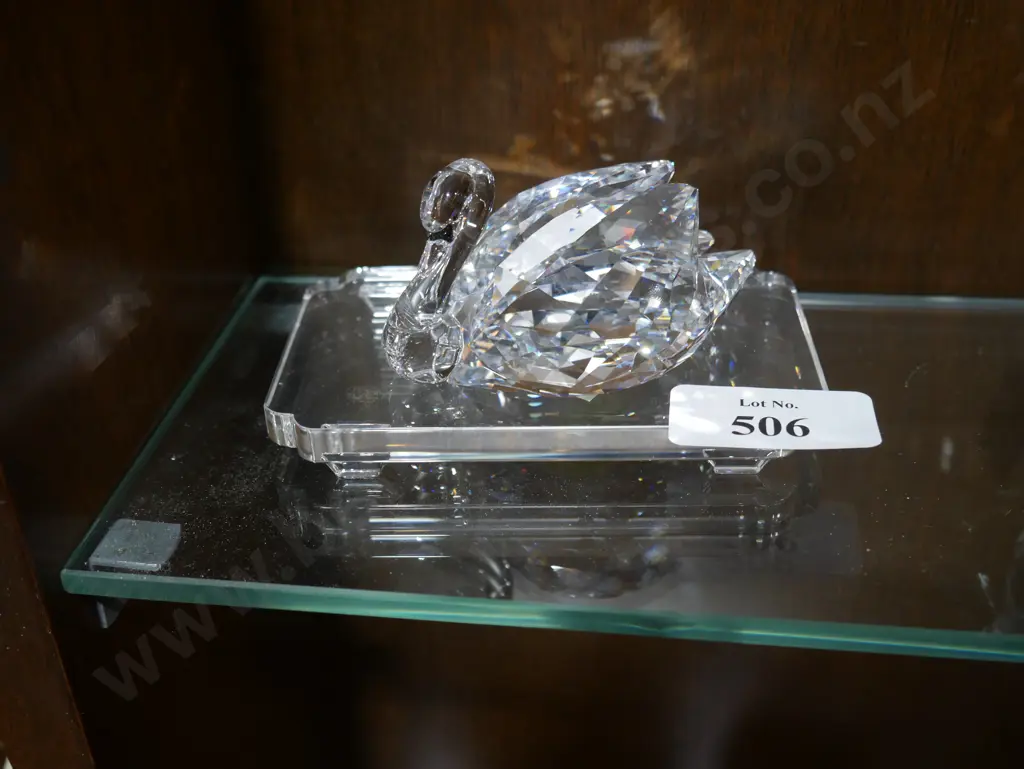 Crystal Swan Image 1++