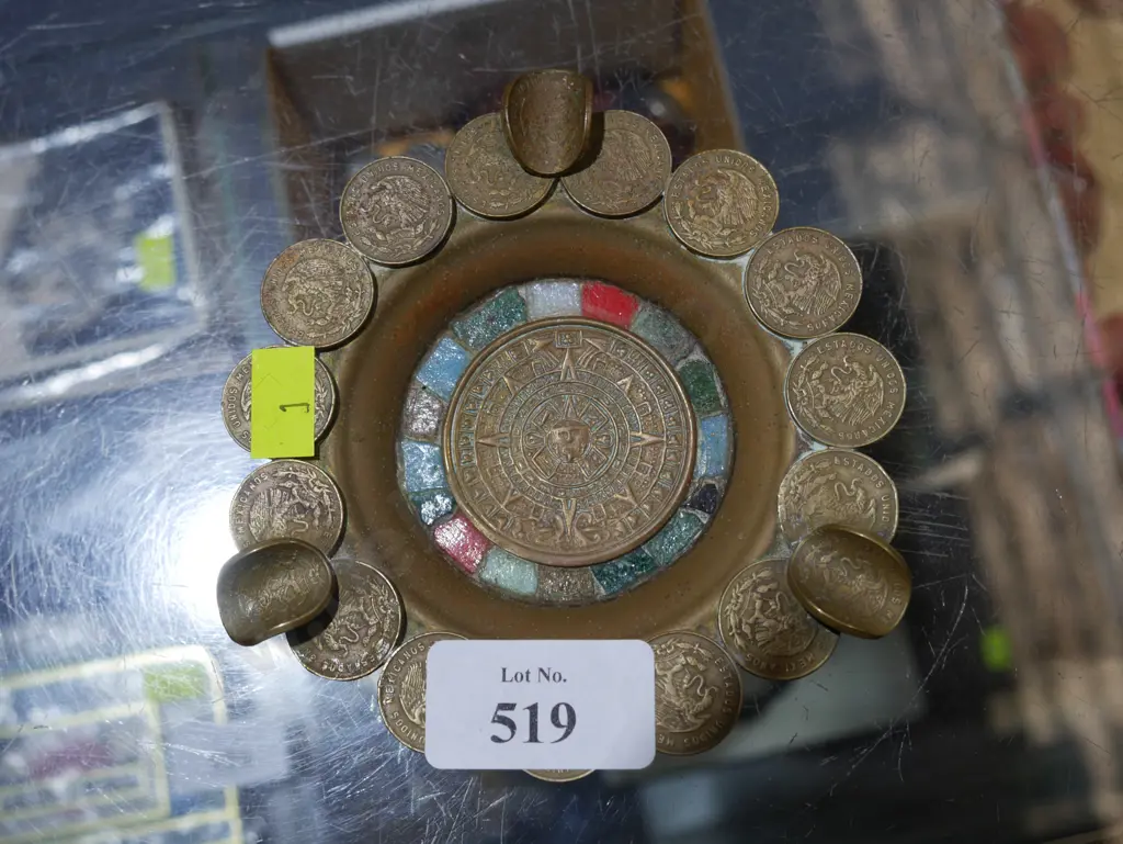 Coin ashtray Image 1++