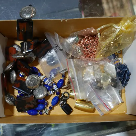 Costume jewellery