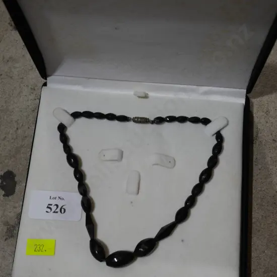 Jet necklace