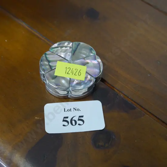 Selling silver trinket  box